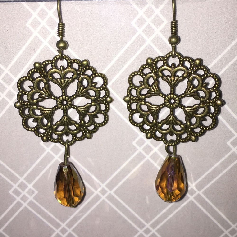 💕 Amber Crystal